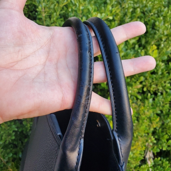 Kate Spade Meriwether Flynn Street Large Leather Tote Purse Bag Black White - Picture 6 of 11